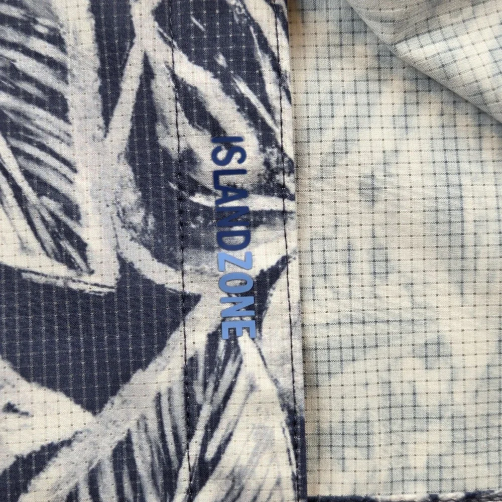 Tommy Bahama Blue Hawaiian Shirt Mens Medium Leaves Aloha Beach Tropical Stretch - Picture 7 of 10